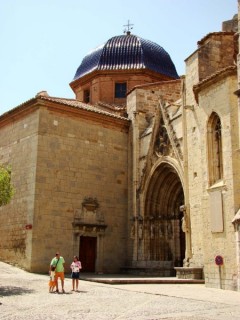 Photo de la ville et du château de Morella... Photo de la ville et du château de Morella...