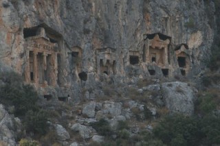 Tombes lyciennes (détails ouest)