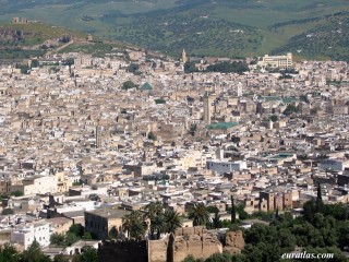 Fès