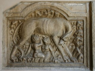 La louve romaine dans l'église de Maria Saal