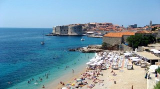 La petite plage de Dubrovnik La petite plage de Dubrovnik