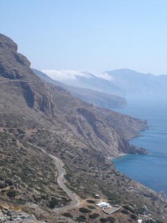 La route le long des côtes La route le long des côtes