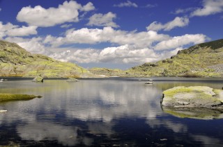 Lac dans la Sierra de Gredos