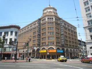 Le Golden Gate Theater