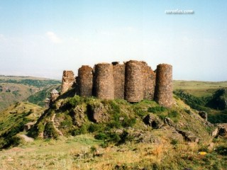 Le château d'Amberd, XIe siècle