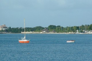 Le front de mer (1/4) Le front de mer (1/4)