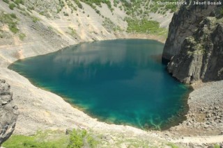Le lac bleu