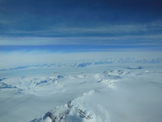Le pôle sud sous la neige