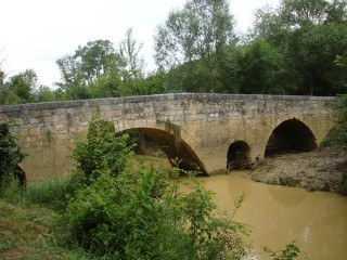 Le pont d'Artigues