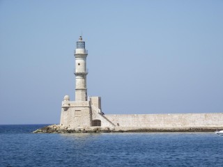 L'entrée du port