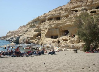 Matala maisons troglodites