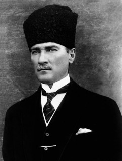 Mustapha Kemal Atatürk (1881-1938)