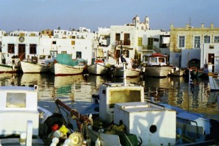 Naoussa - Le port de pêche en fin d'après-midi Naoussa - Le port de pêche en fin d'après-midi