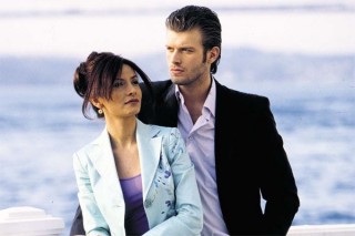 La série Noor (ou Gümüs en turc)