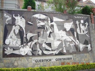 Nous pouvons y admirer une fresque, grandeur...