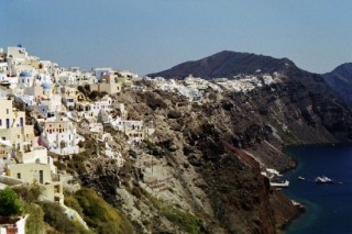 Oia sur la falaise Oia sur la falaise