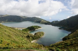 Le Lagon du feu (Lagoa do Fogo), île Sao Miguel