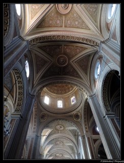 Plafond de la cathédrale et dôme