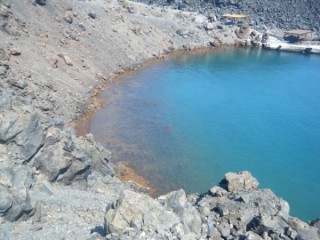 Plage de souffre sur le volcan