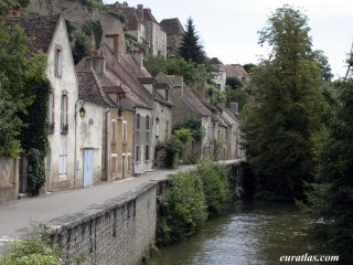 Semur-en-Auxois