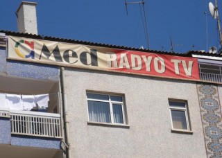Station de radio et télévision kurde à...