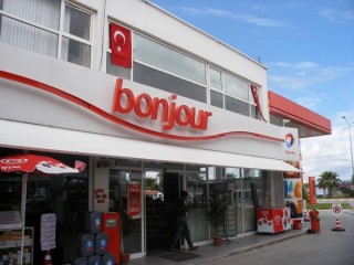 Station-service