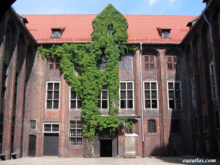 Torun, la cour intérieure du musée d'histoire