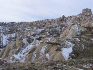 Uçhisar et la vallée de Göreme Uçhisar et la vallée de Göreme
