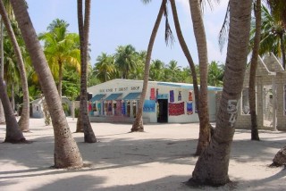 Une boutique de souvenirs
