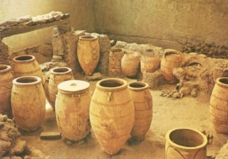 Vases et jarres à provisions