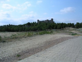 Vue de la forteresse d'origine arabe qui... Vue de la forteresse d'origine arabe qui...