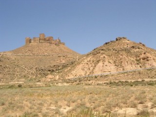 Château-Monastère de Monte Aragon : vue...