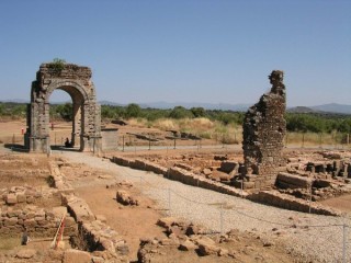 Photo des ruines de la cité romaine de Caparra...