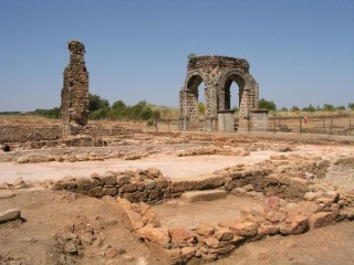 Photo des ruines de la cité romaine de Caparra... Photo des ruines de la cité romaine de Caparra...