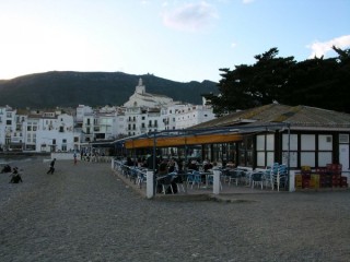 Photo de Cadaquès : le vieux village et...