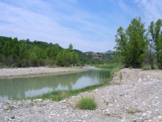 Paysage Pyrénéen sur la route entre Urgell et...