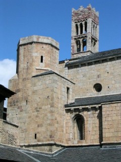 Photo de La Seo d'Urgell (Catalogne) - Vue du... Photo de La Seo d'Urgell (Catalogne) - Vue du...