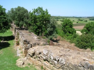 Ullastret : vue du rempart du village antique