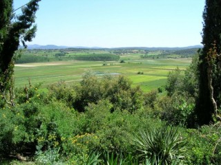 Ullastret : vue des paysages depuis le village... Ullastret : vue des paysages depuis le village...