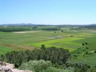 Ullastret : vue des paysages depuis le village... Ullastret : vue des paysages depuis le village...