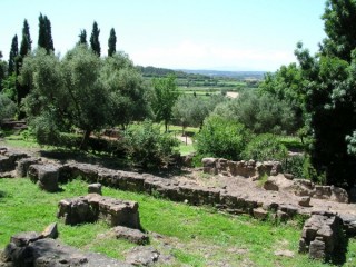 Ullastret : vue des ruines du village antique Ullastret : vue des ruines du village antique