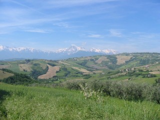 Chaîne enneigée