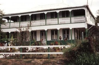 Maison de style colonial au Diamant