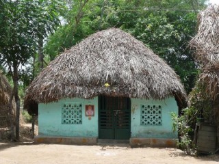 Maison village