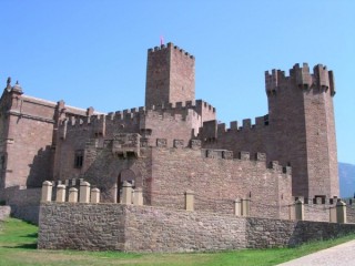 XAVIER : Photo du château de Xavier (Navarre)