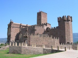 XAVIER : Photo du château de Xavier (Navarre)