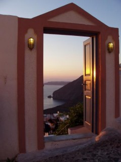 Porte au coucher du soleil