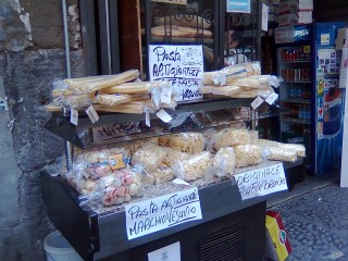 Rue de Naples