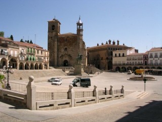 TRUJILLO : Photo de la ville de Trujillo...